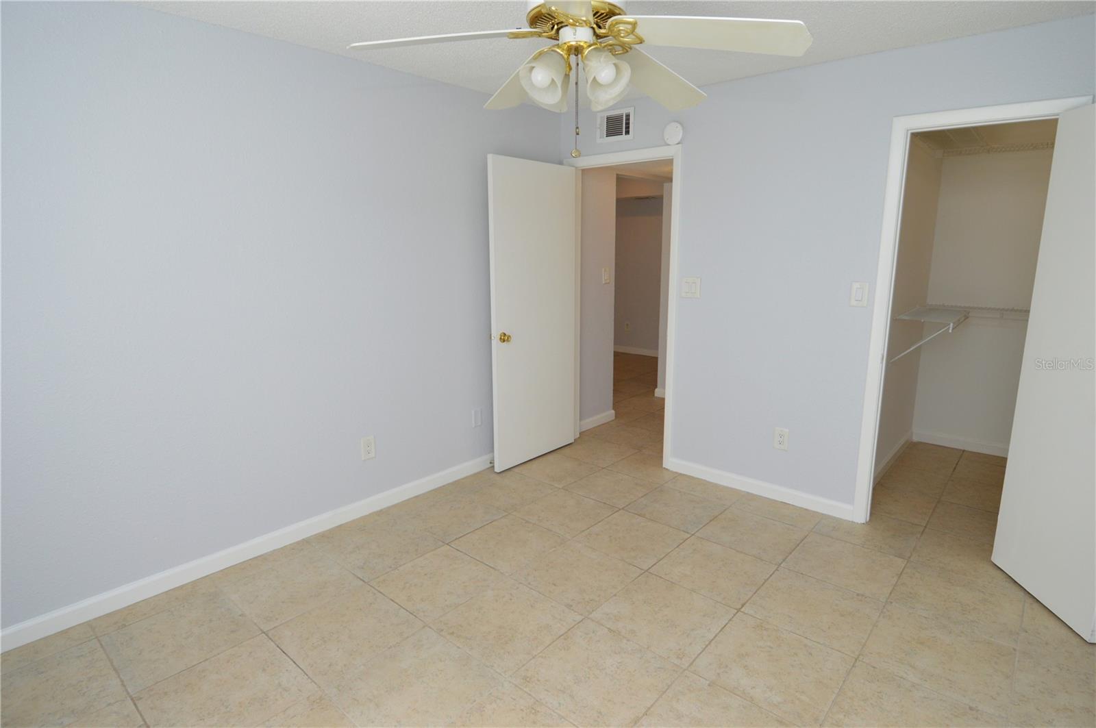 8645 FANCY FINCH DR #104, TAMPA, FL, 33614