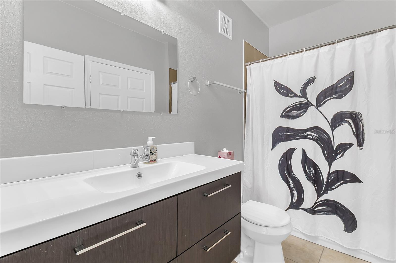 1995 ERVING CIR #208, OCOEE, FL, 34761