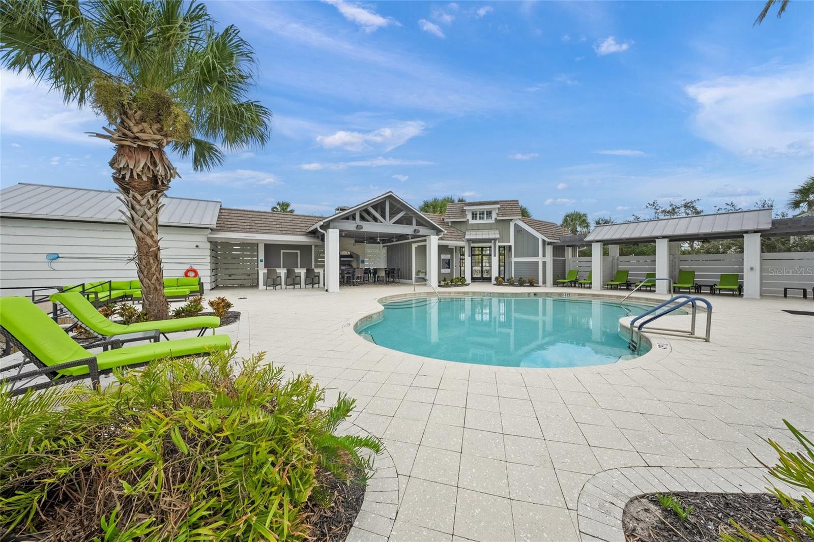 229 SAPPHIRE LAKE DR #201, BRADENTON, FL, 34209