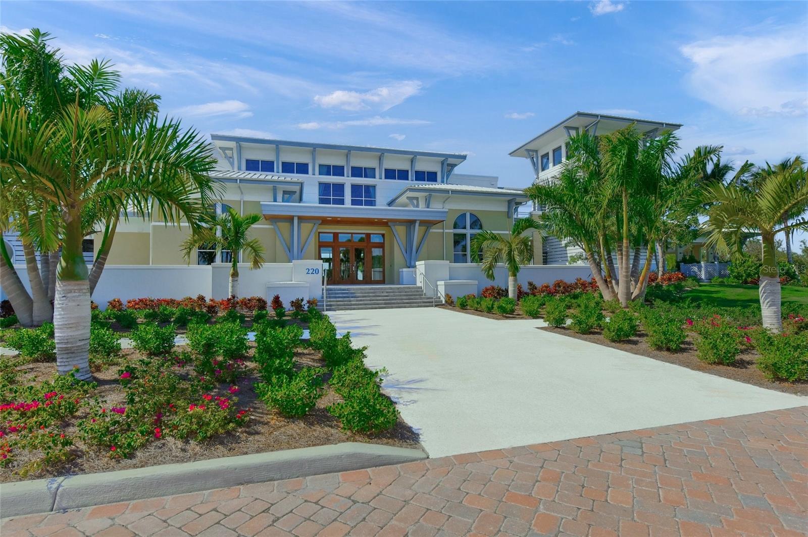 229 SAPPHIRE LAKE DR #201, BRADENTON, FL, 34209