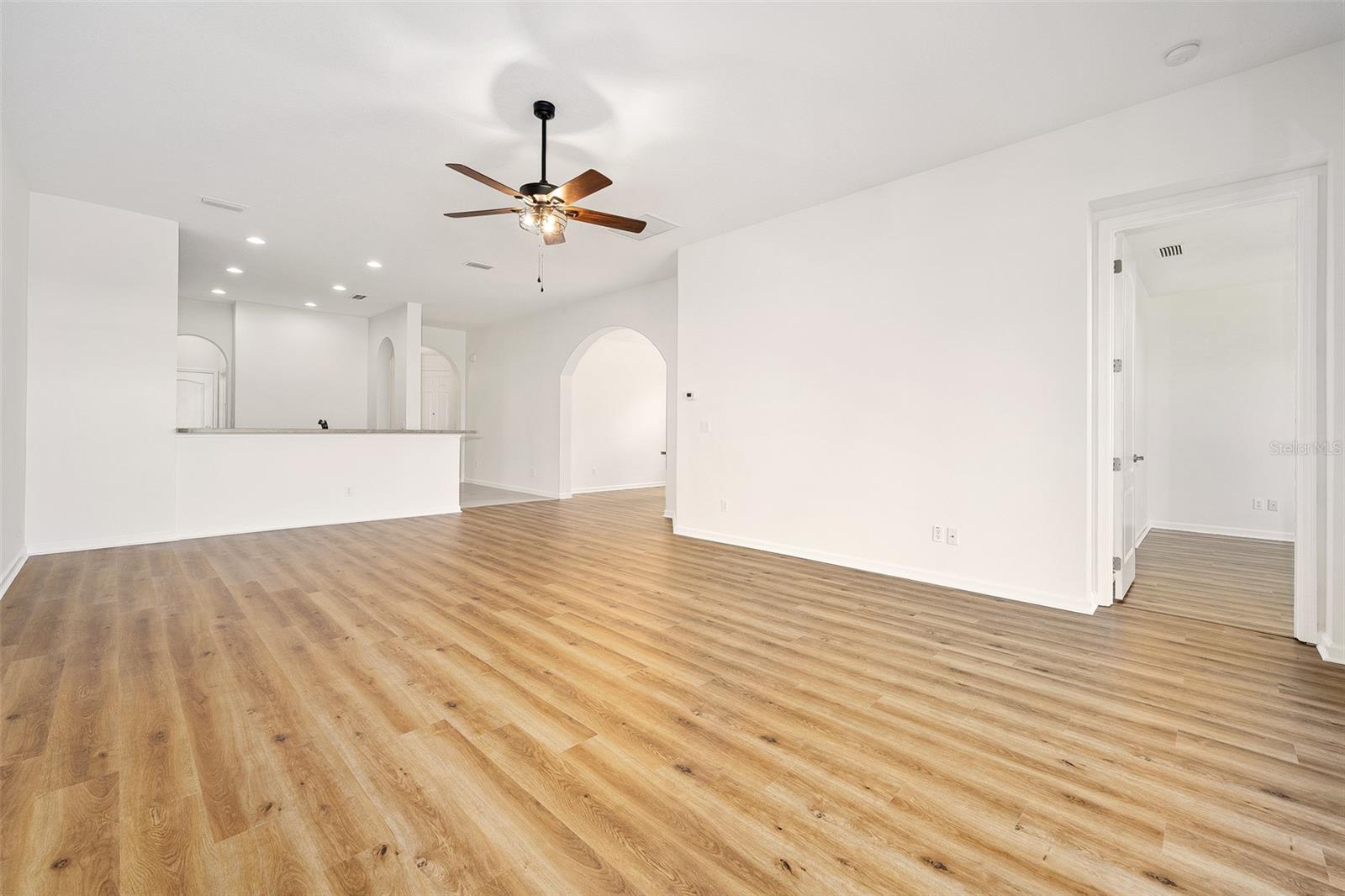 188 MENDOZA CIR, DAYTONA BEACH, FL, 32124