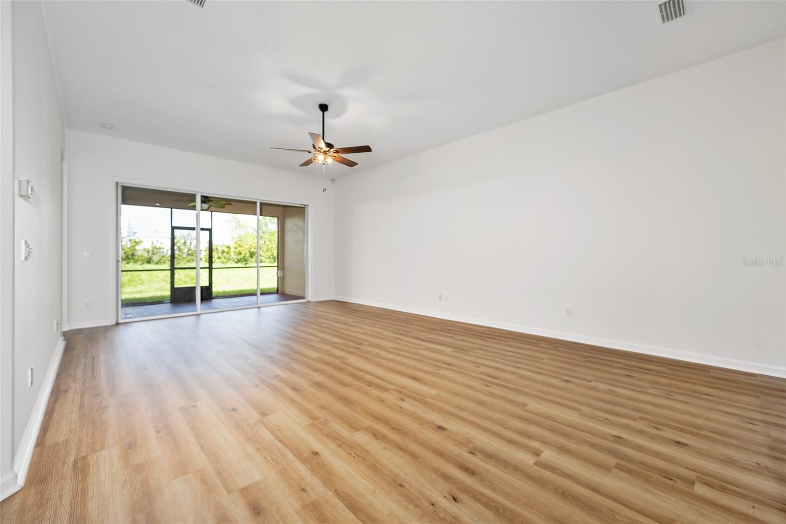 188 MENDOZA CIR, DAYTONA BEACH, FL, 32124