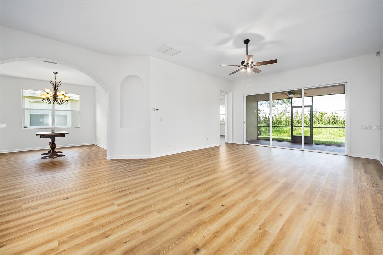 188 MENDOZA CIR, DAYTONA BEACH, FL, 32124