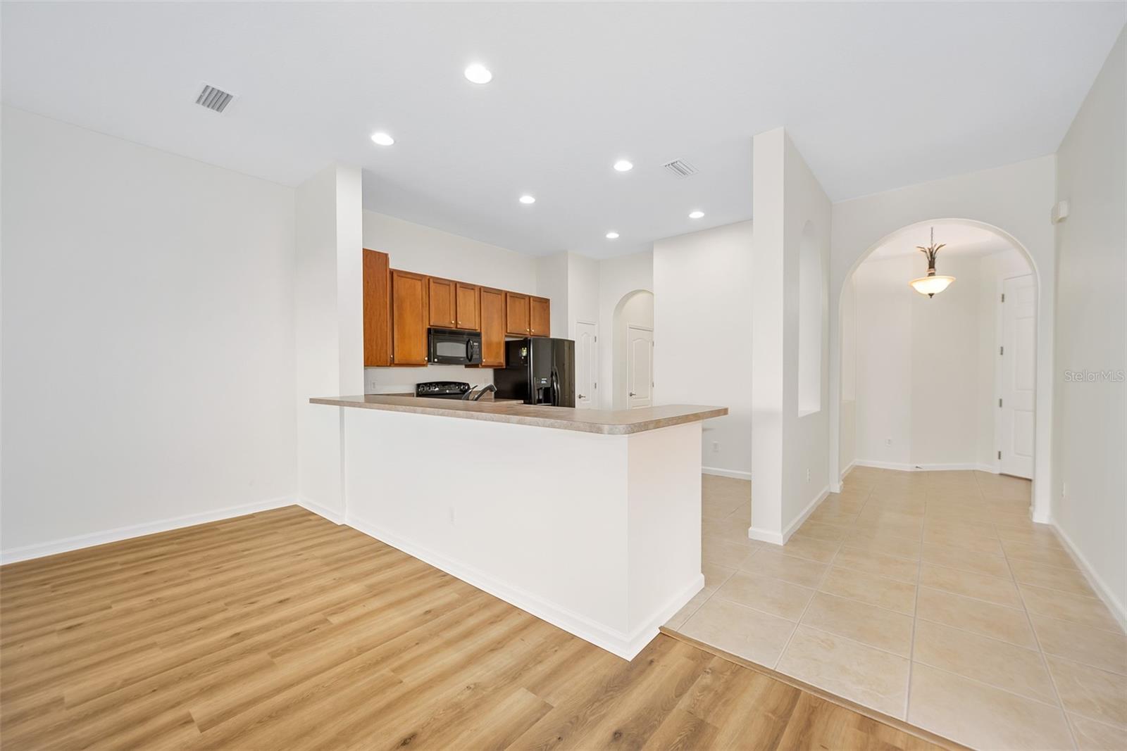 188 MENDOZA CIR, DAYTONA BEACH, FL, 32124