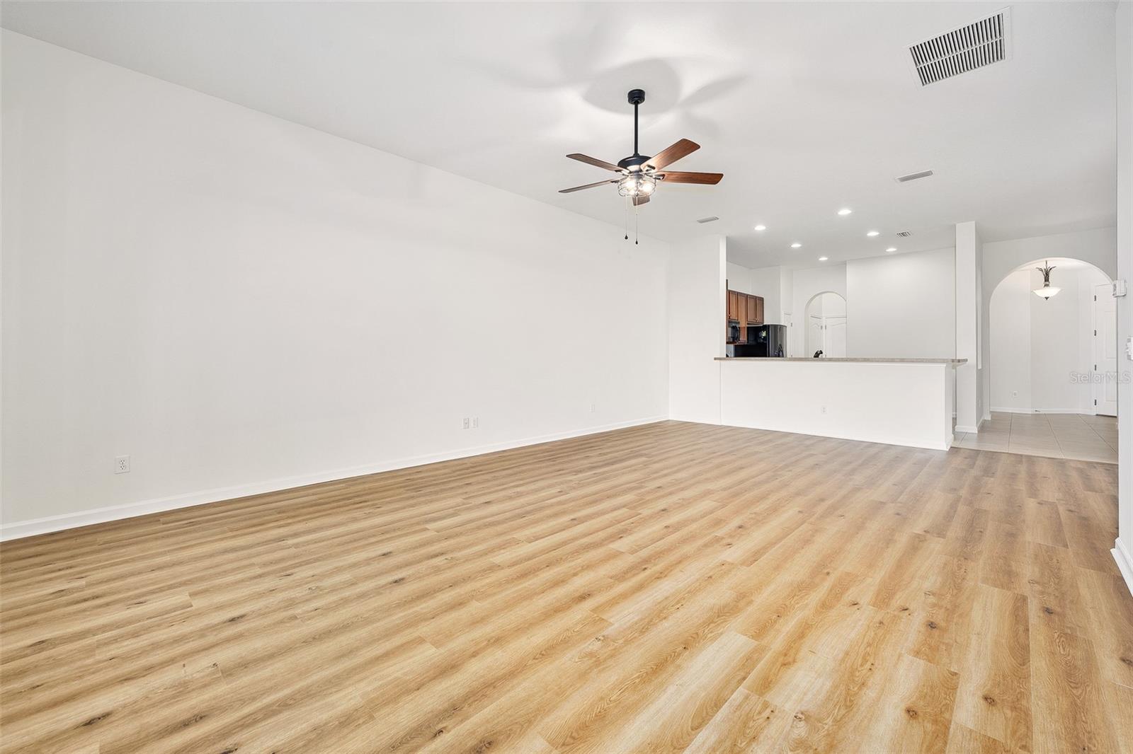 188 MENDOZA CIR, DAYTONA BEACH, FL, 32124