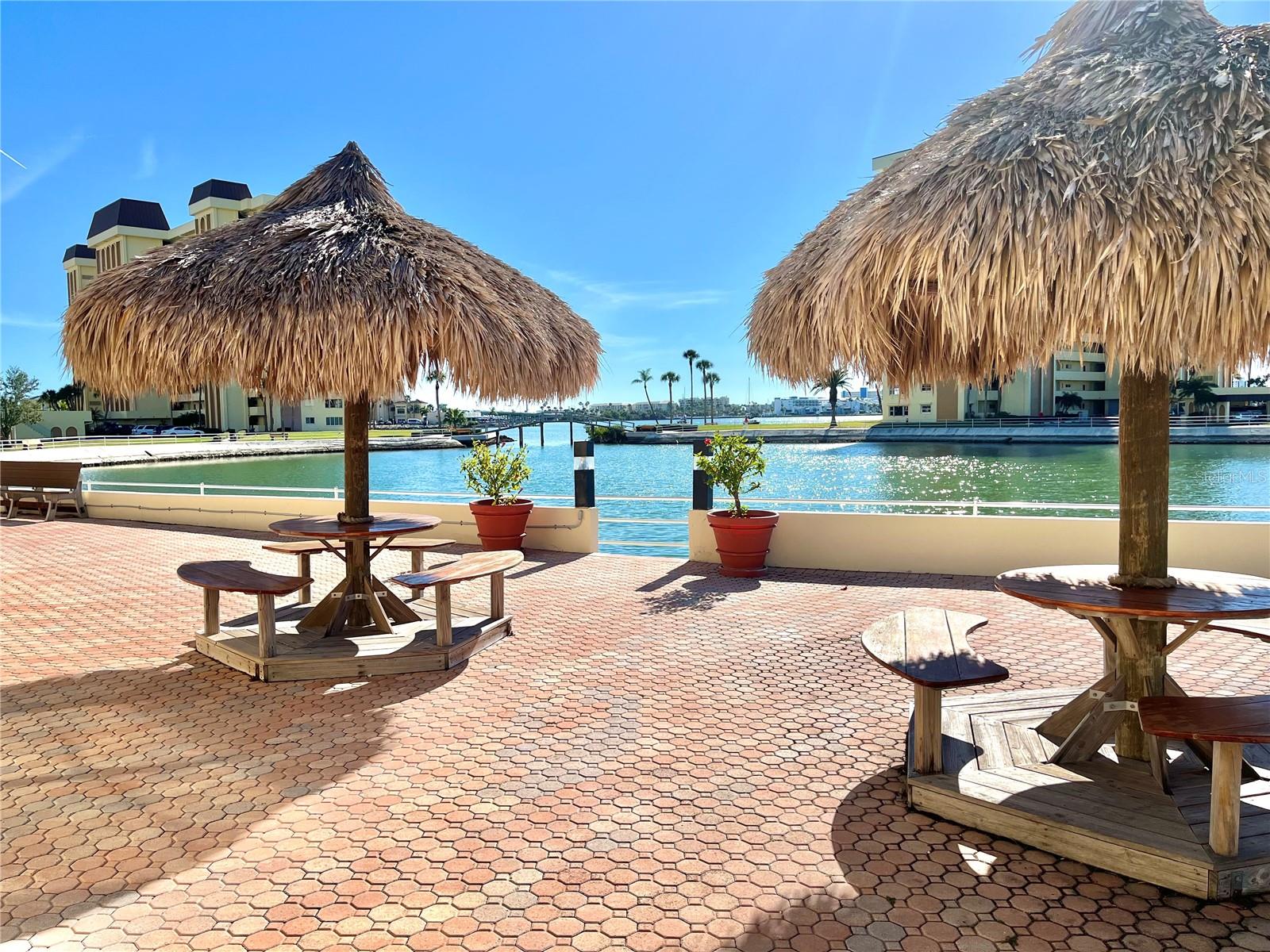 4550 COVE CIR #804, ST PETERSBURG, FL, 33708