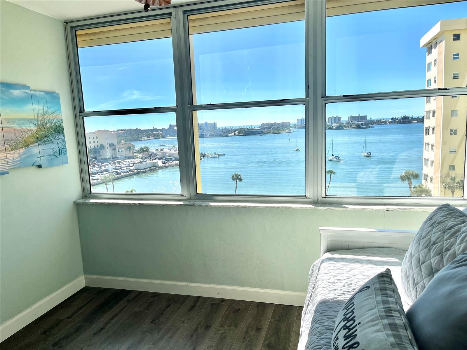 4550 COVE CIR #804, ST PETERSBURG, FL, 33708