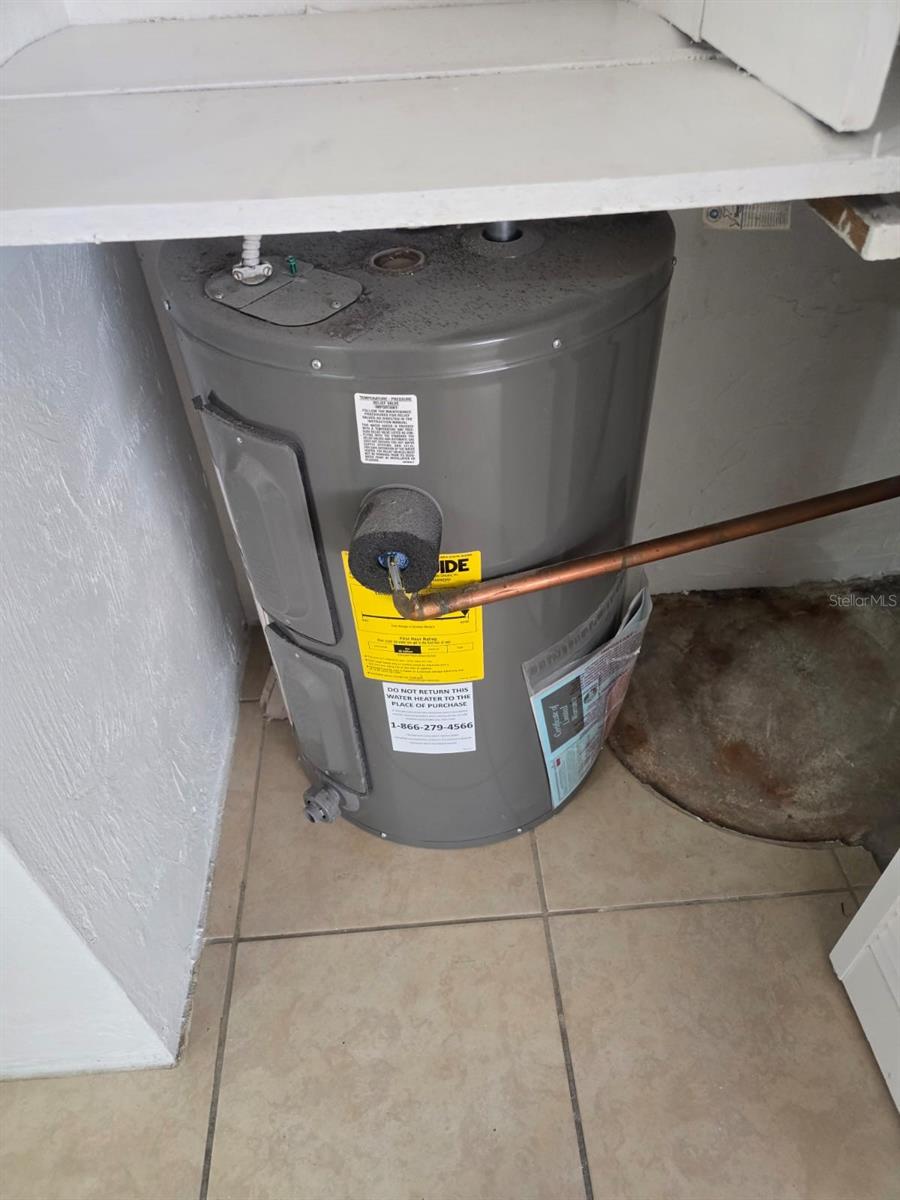 1216 KENNEDY RD #19, DAYTONA BEACH, FL, 32117