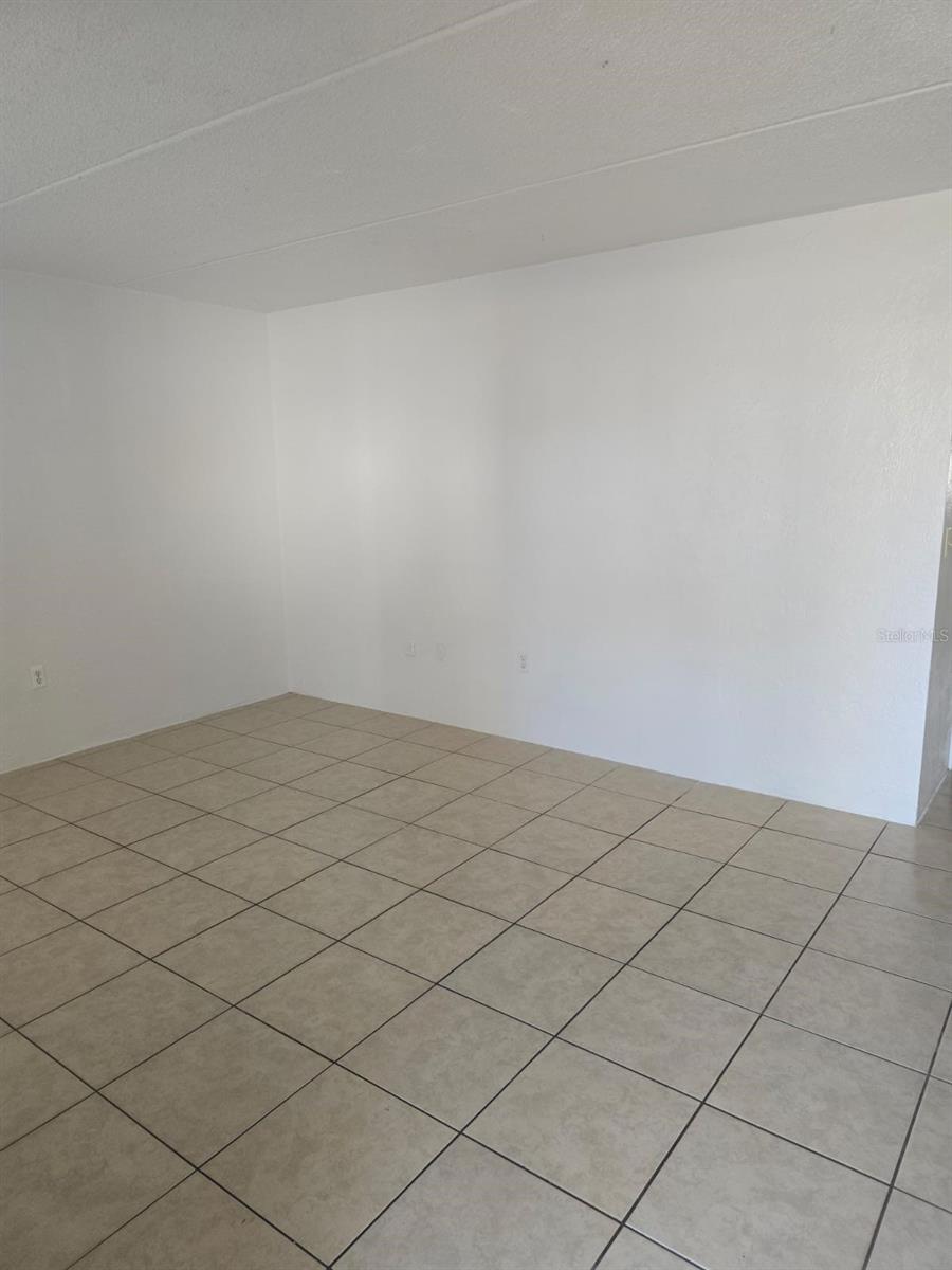 1216 KENNEDY RD #19, DAYTONA BEACH, FL, 32117