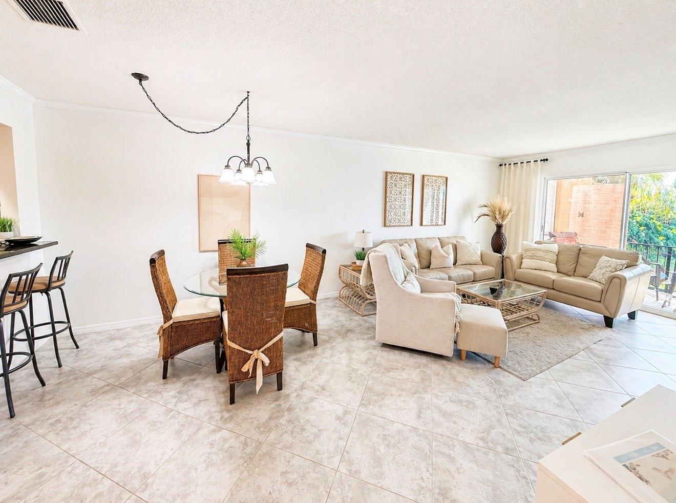 1624 STICKNEY POINT RD #206, SARASOTA, FL, 34231