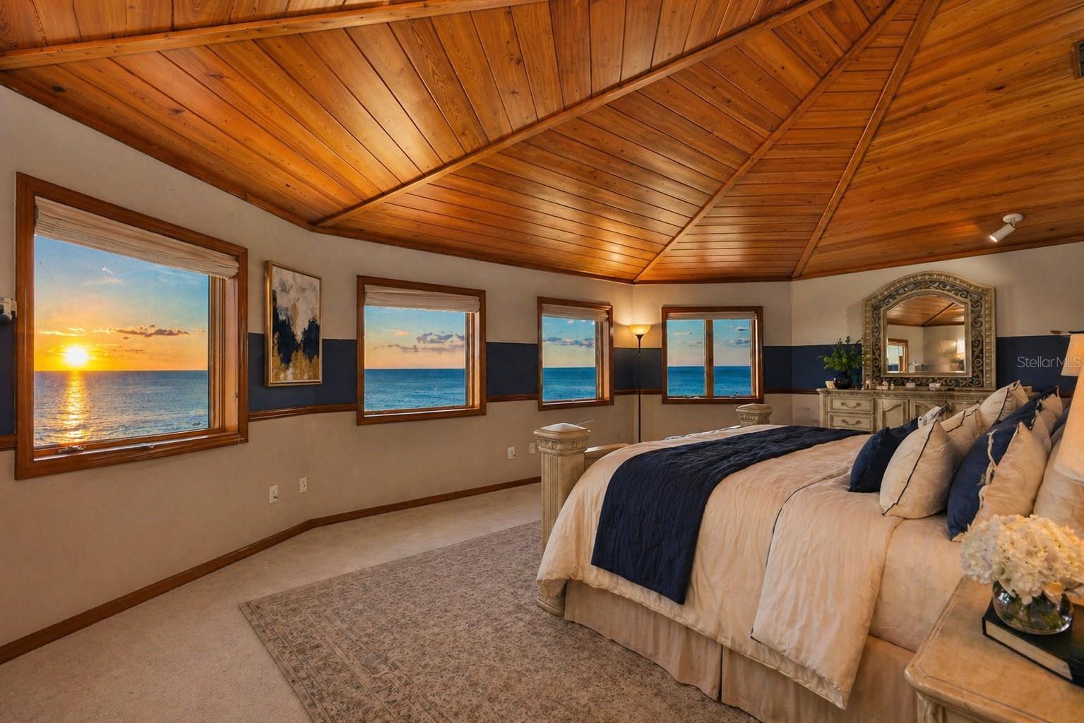 1021 SYMPHONY ISLES BLVD, APOLLO BEACH, FL, 33572