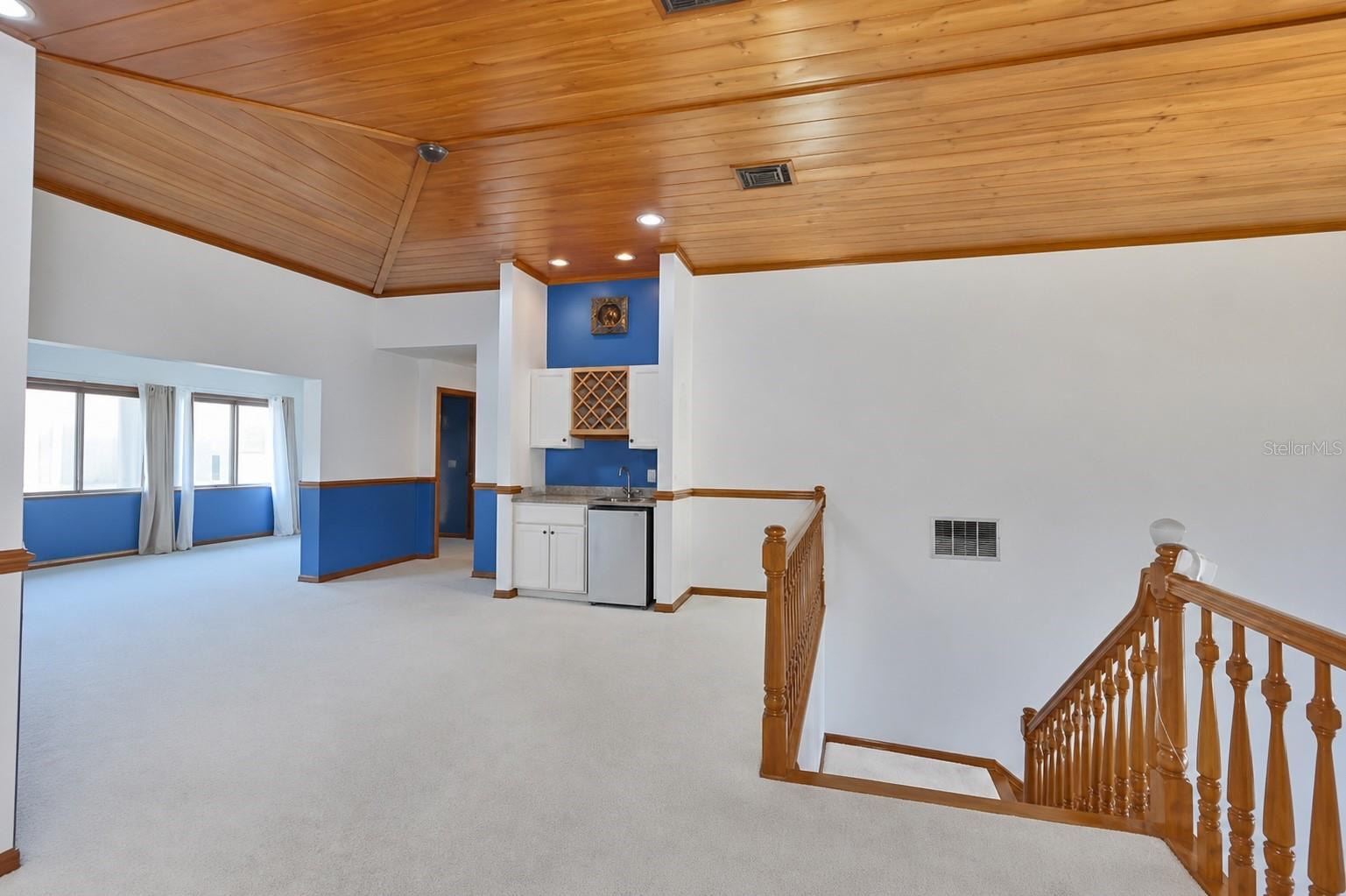 1021 SYMPHONY ISLES BLVD, APOLLO BEACH, FL, 33572