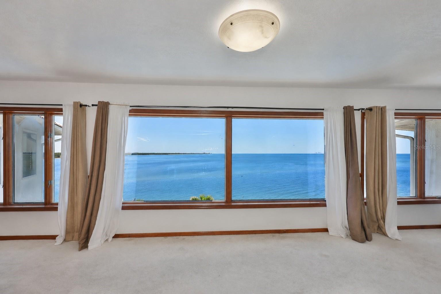 1021 SYMPHONY ISLES BLVD, APOLLO BEACH, FL, 33572