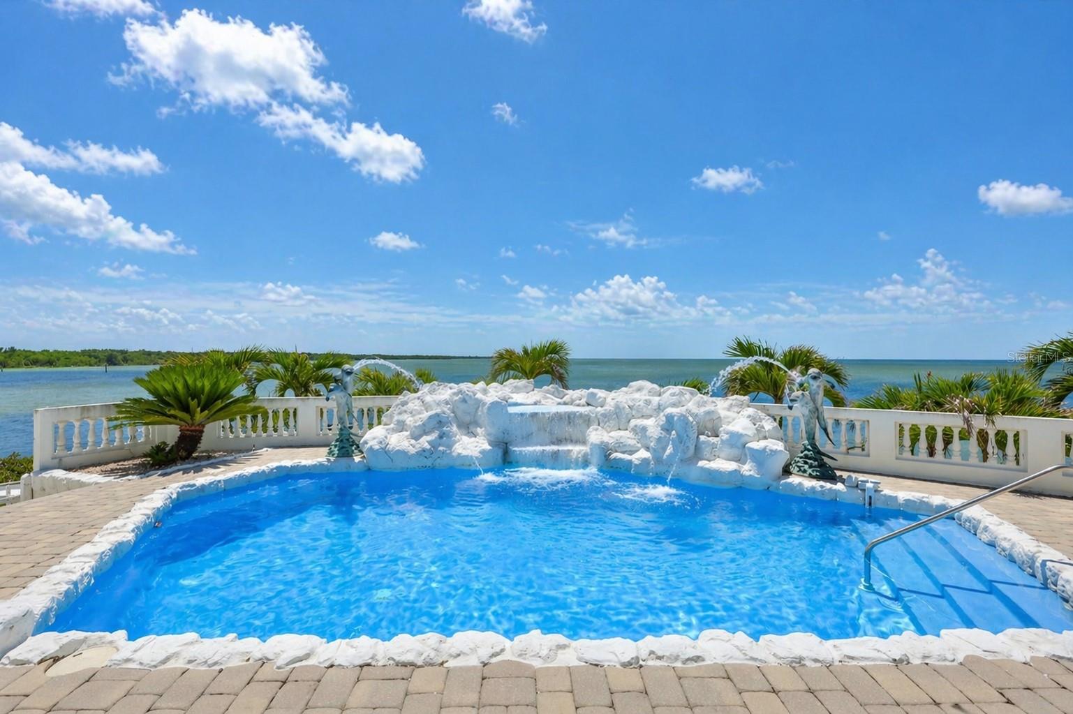 1021 SYMPHONY ISLES BLVD, APOLLO BEACH, FL, 33572