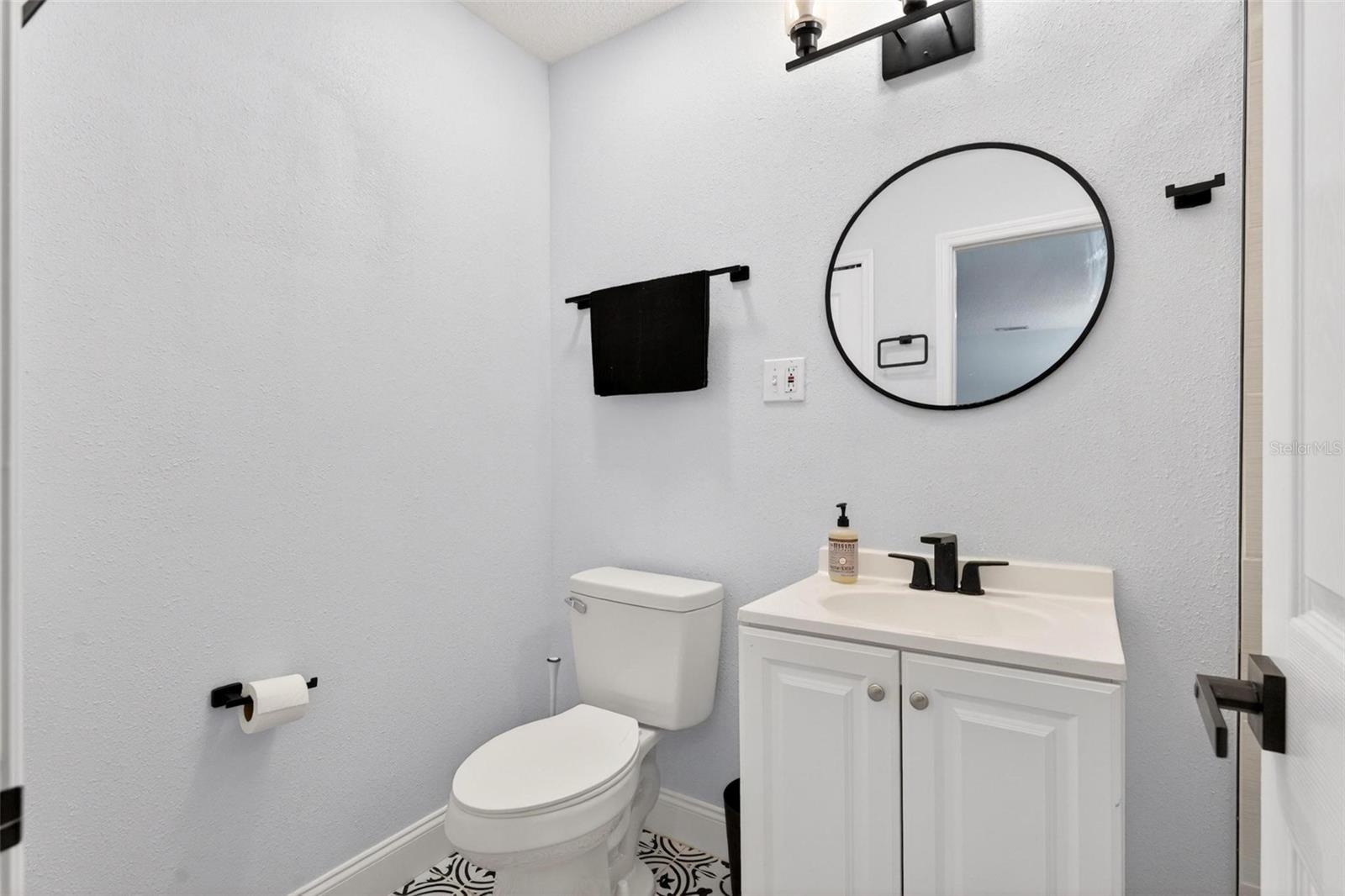 700 S WELLINGTON DR, DELTONA, FL, 32725