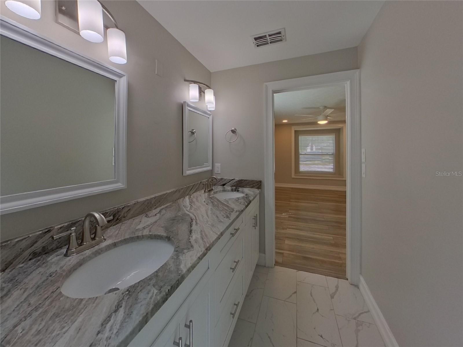 CYPRESS COVE SUB, LUTZ, FL, 33549