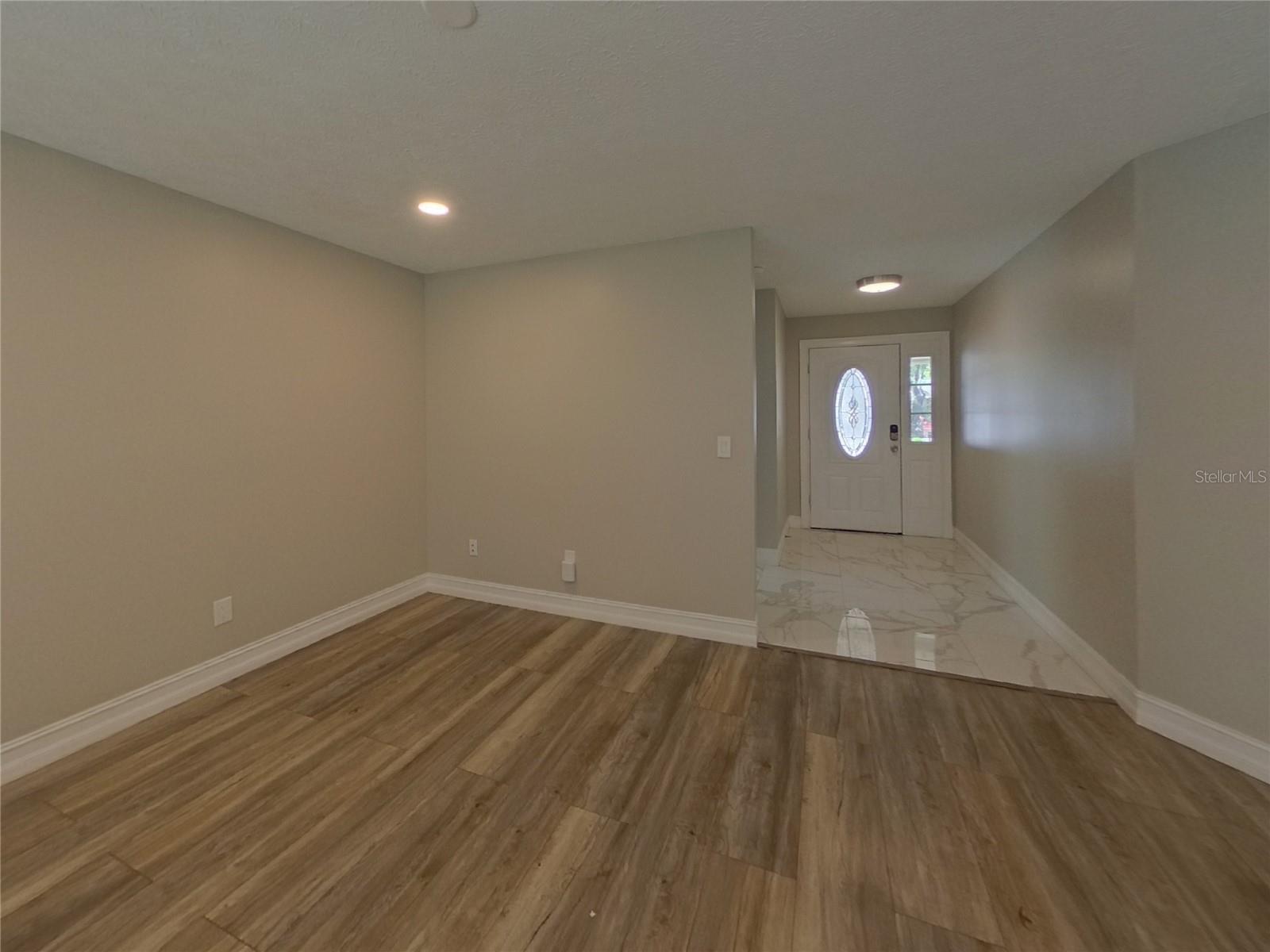 CYPRESS COVE SUB, LUTZ, FL, 33549