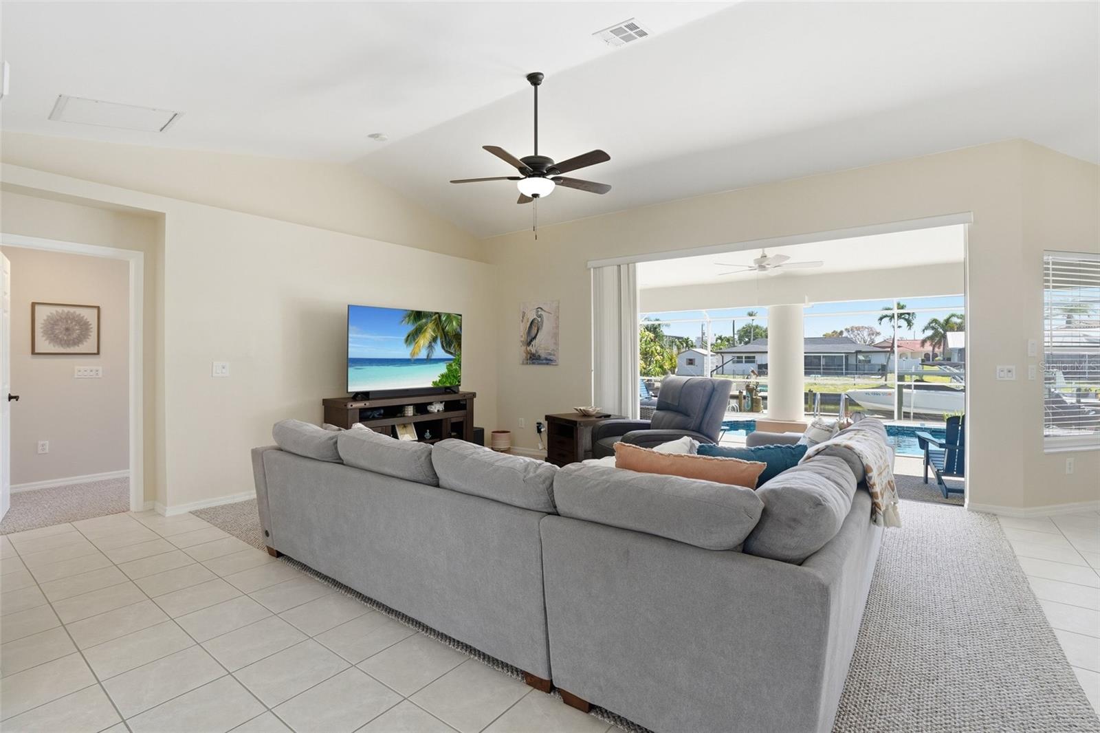 4925 SORRENTO CT, CAPE CORAL, FL, 33904