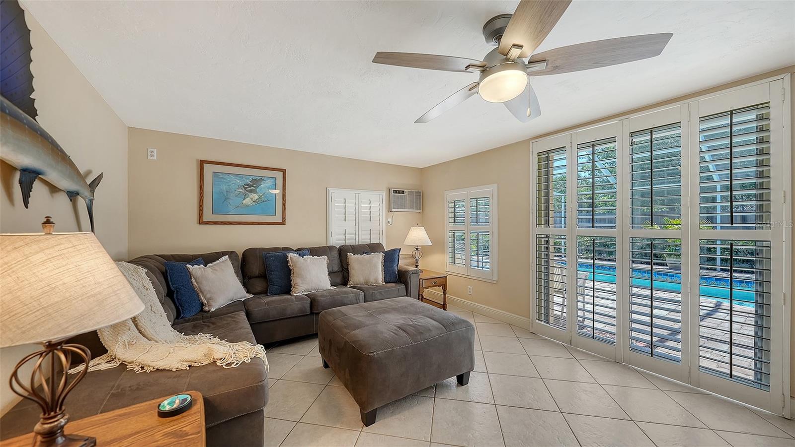 3537 S SCHOOL AVE, SARASOTA, FL, 34239