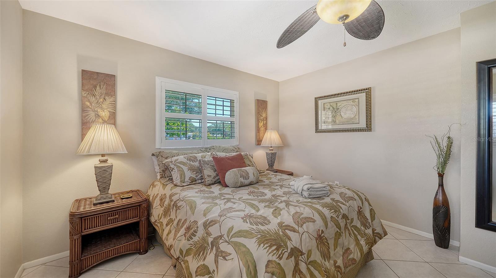 3537 S SCHOOL AVE, SARASOTA, FL, 34239