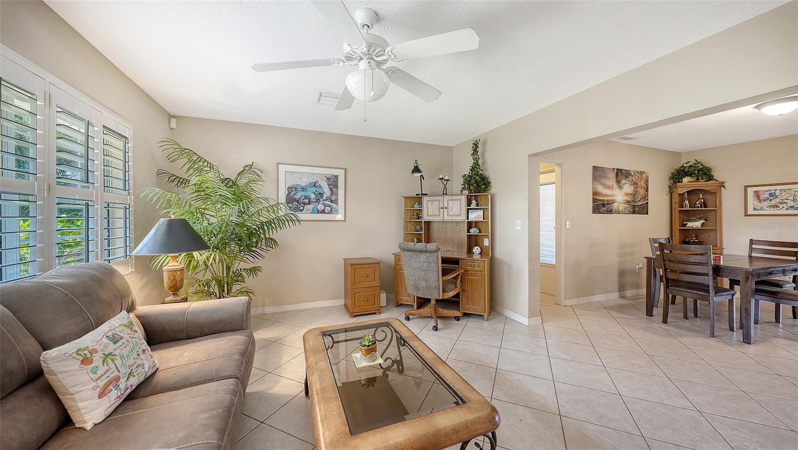 3537 S SCHOOL AVE, SARASOTA, FL, 34239