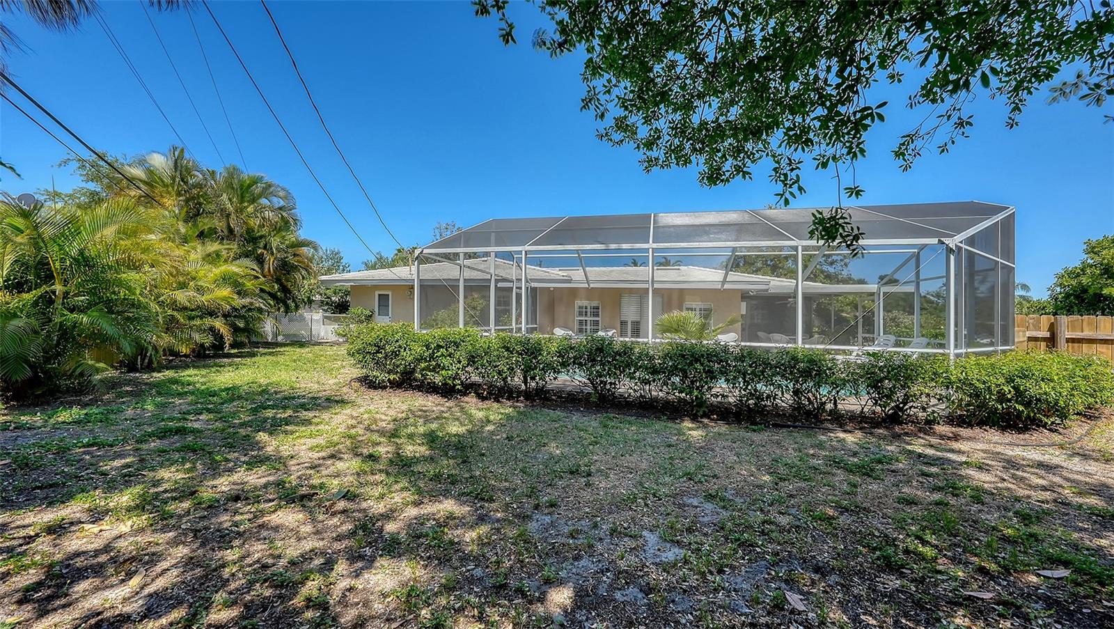 3537 S SCHOOL AVE, SARASOTA, FL, 34239