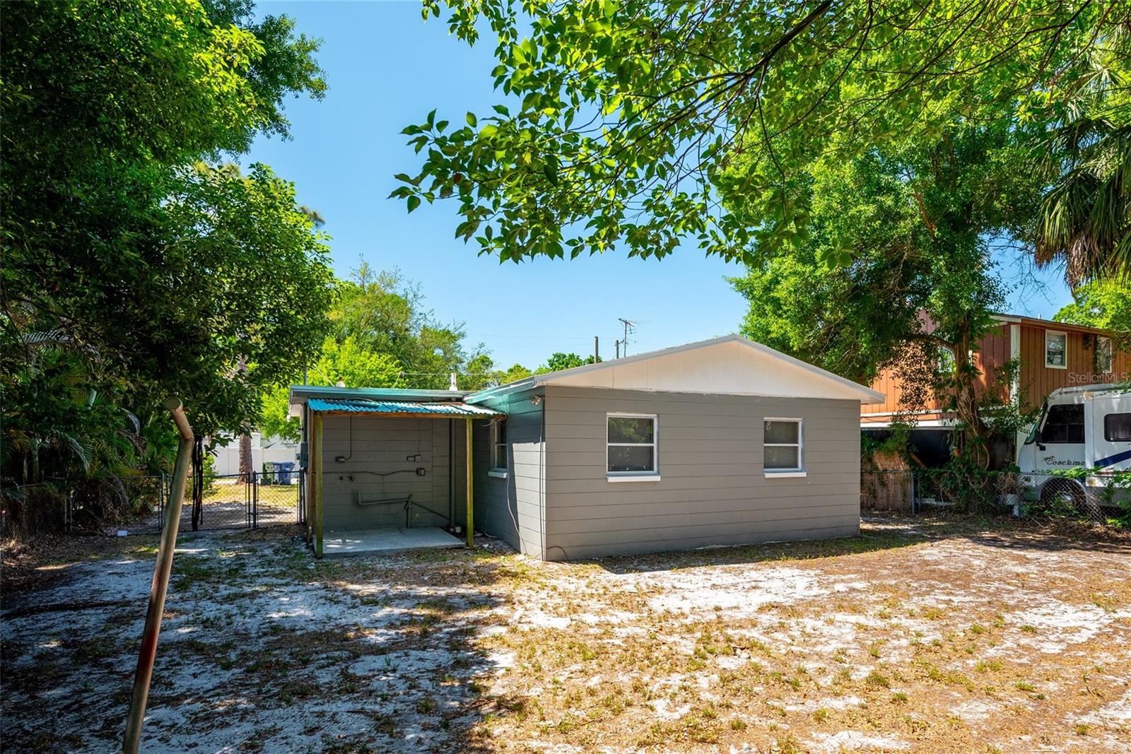 1709 W COMANCHE AVE, TAMPA, FL, 33603