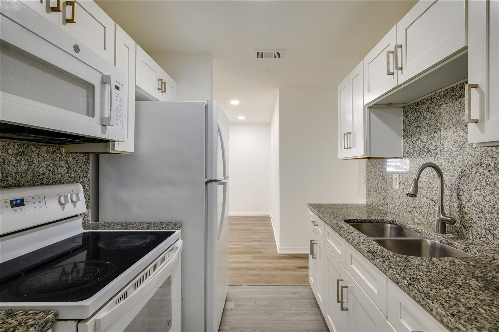 1709 W COMANCHE AVE, TAMPA, FL, 33603