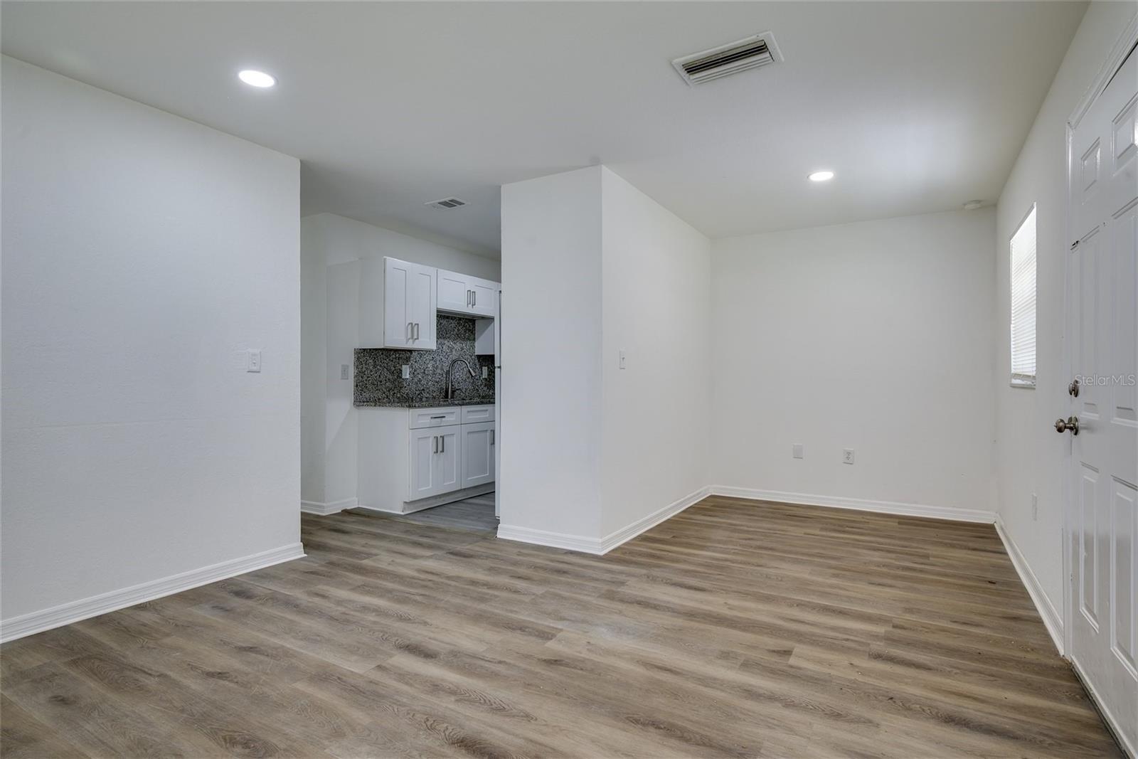 1709 W COMANCHE AVE, TAMPA, FL, 33603