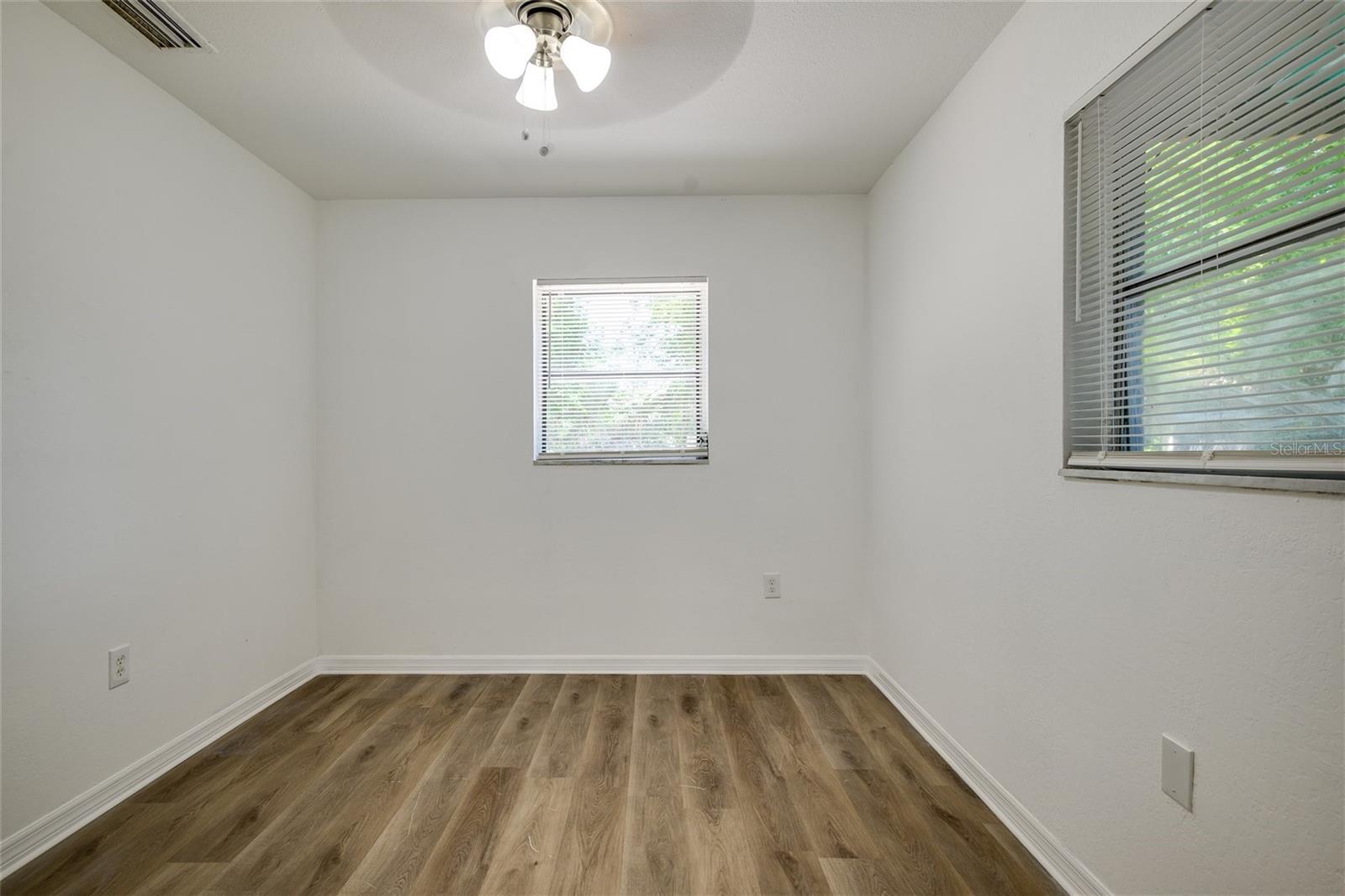 1709 W COMANCHE AVE, TAMPA, FL, 33603