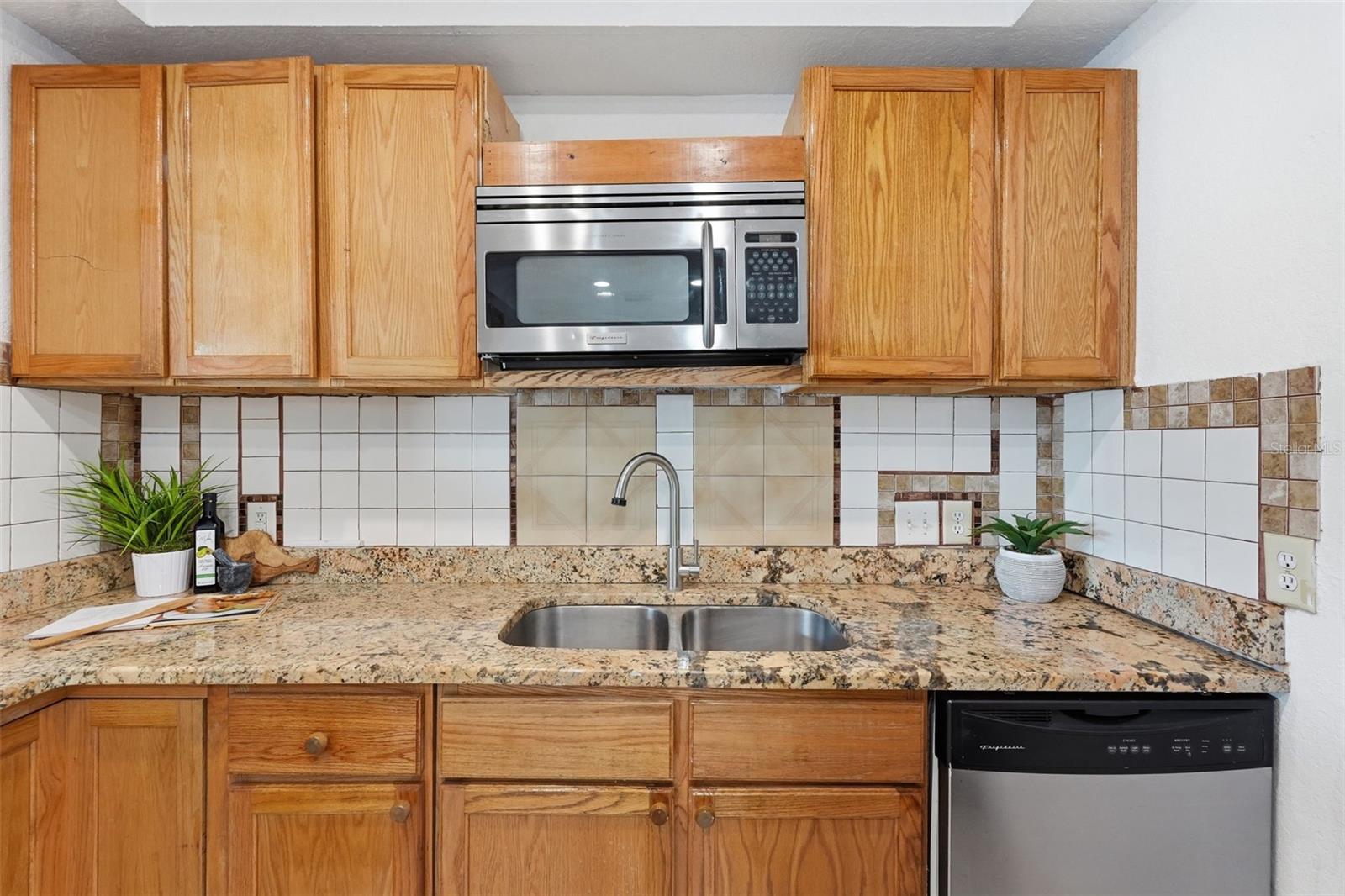 5702 78TH AVE N, PINELLAS PARK, FL, 33781