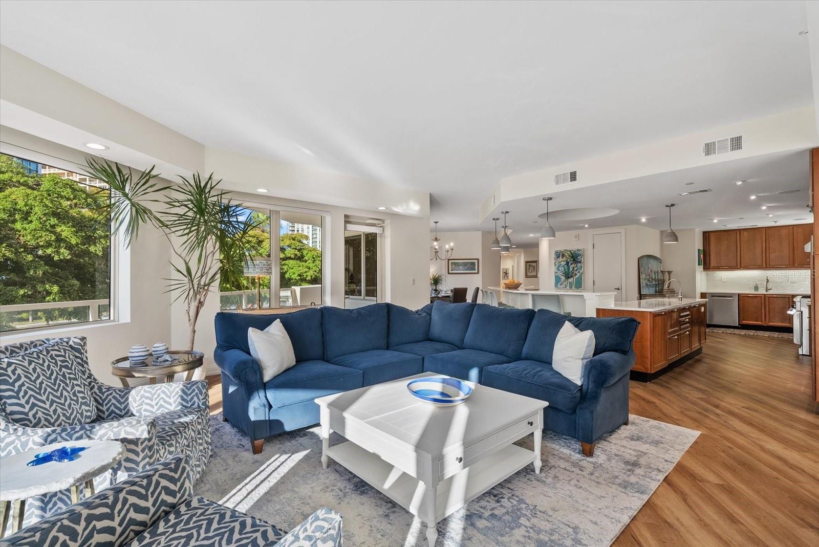 128 GOLDEN GATE PT #202A, SARASOTA, FL, 34236