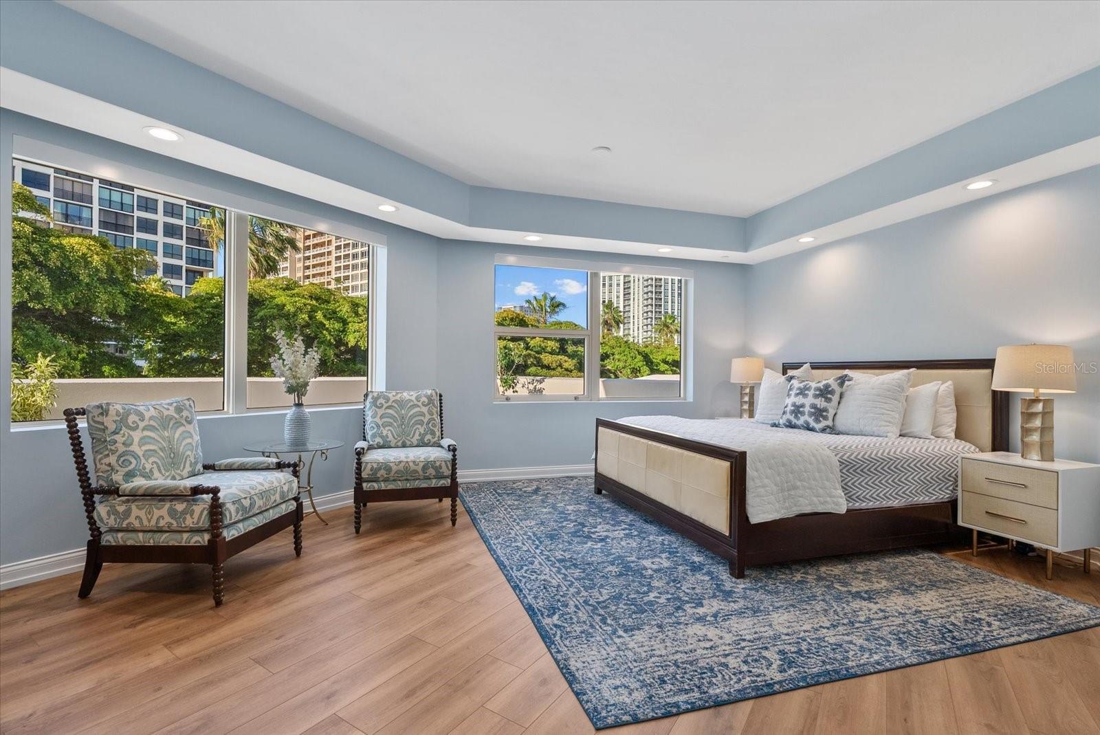 128 GOLDEN GATE PT #202A, SARASOTA, FL, 34236