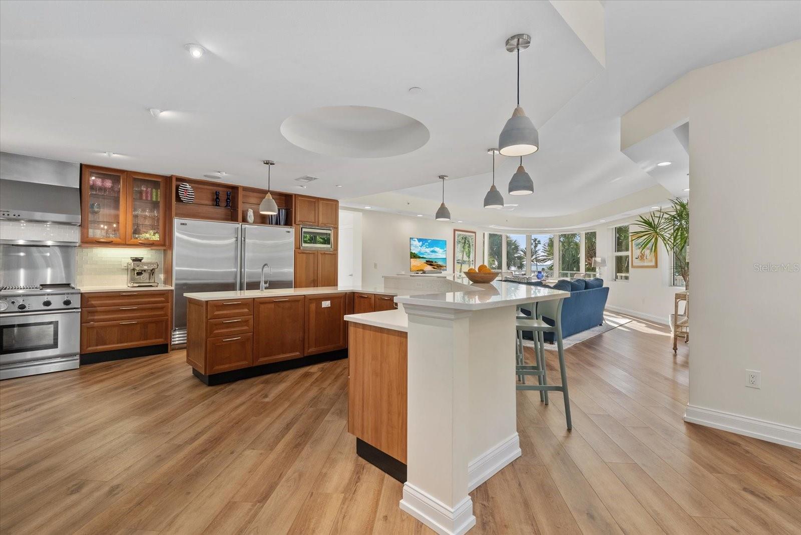 128 GOLDEN GATE PT #202A, SARASOTA, FL, 34236