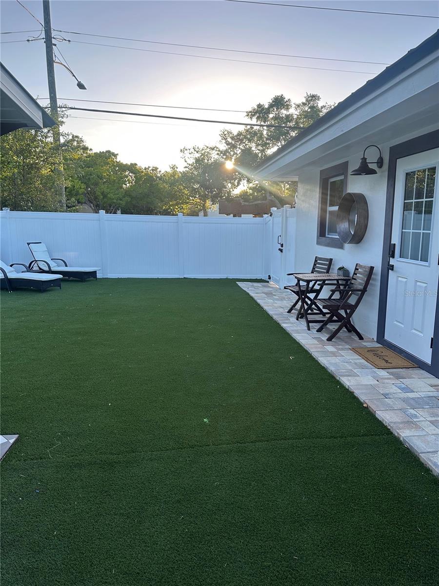 905 PATRICIA AVE, DUNEDIN, FL, 34698