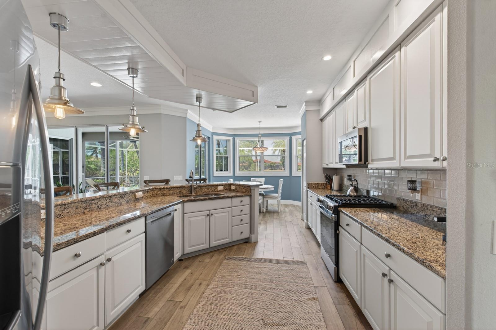 6119 9TH AVENUE CIR NE, BRADENTON, FL, 34212