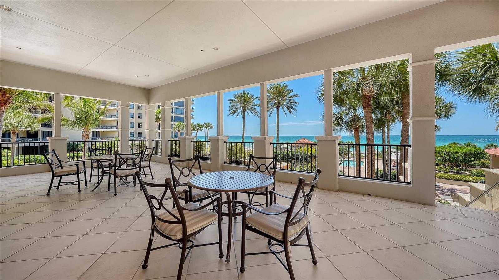 1241 GULF OF MEXICO DR #304, LONGBOAT KEY, FL, 34228