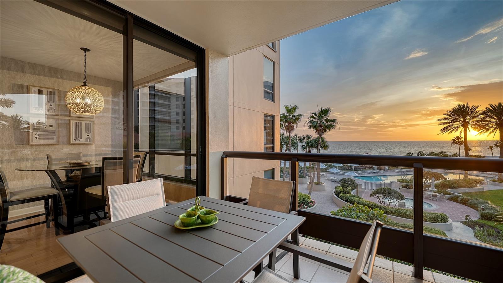 1241 GULF OF MEXICO DR #304, LONGBOAT KEY, FL, 34228