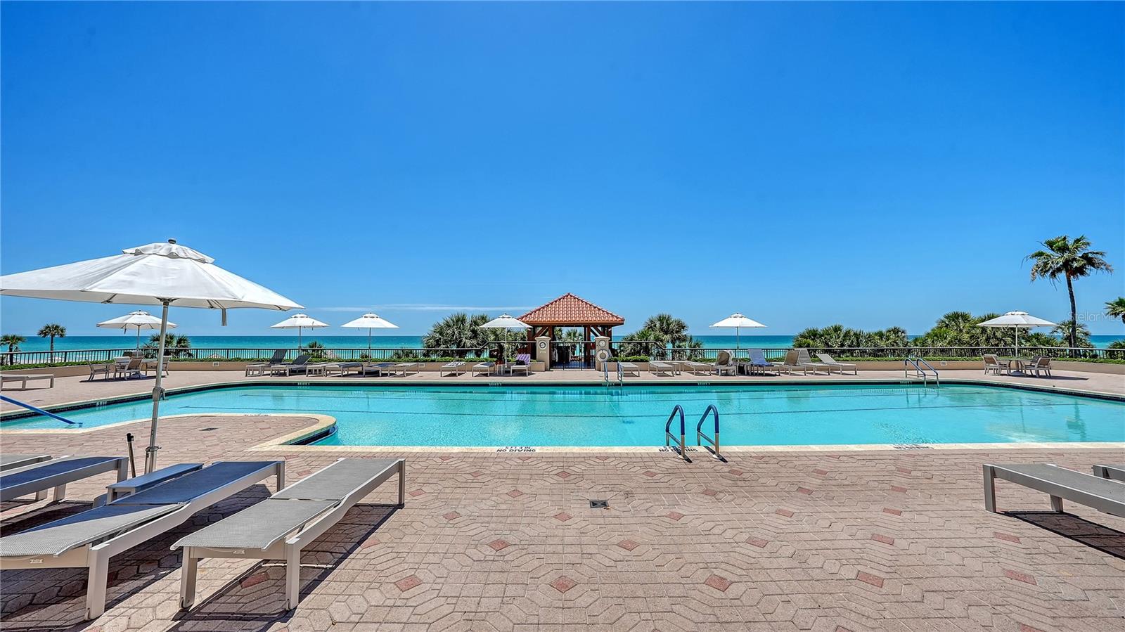 1241 GULF OF MEXICO DR #304, LONGBOAT KEY, FL, 34228