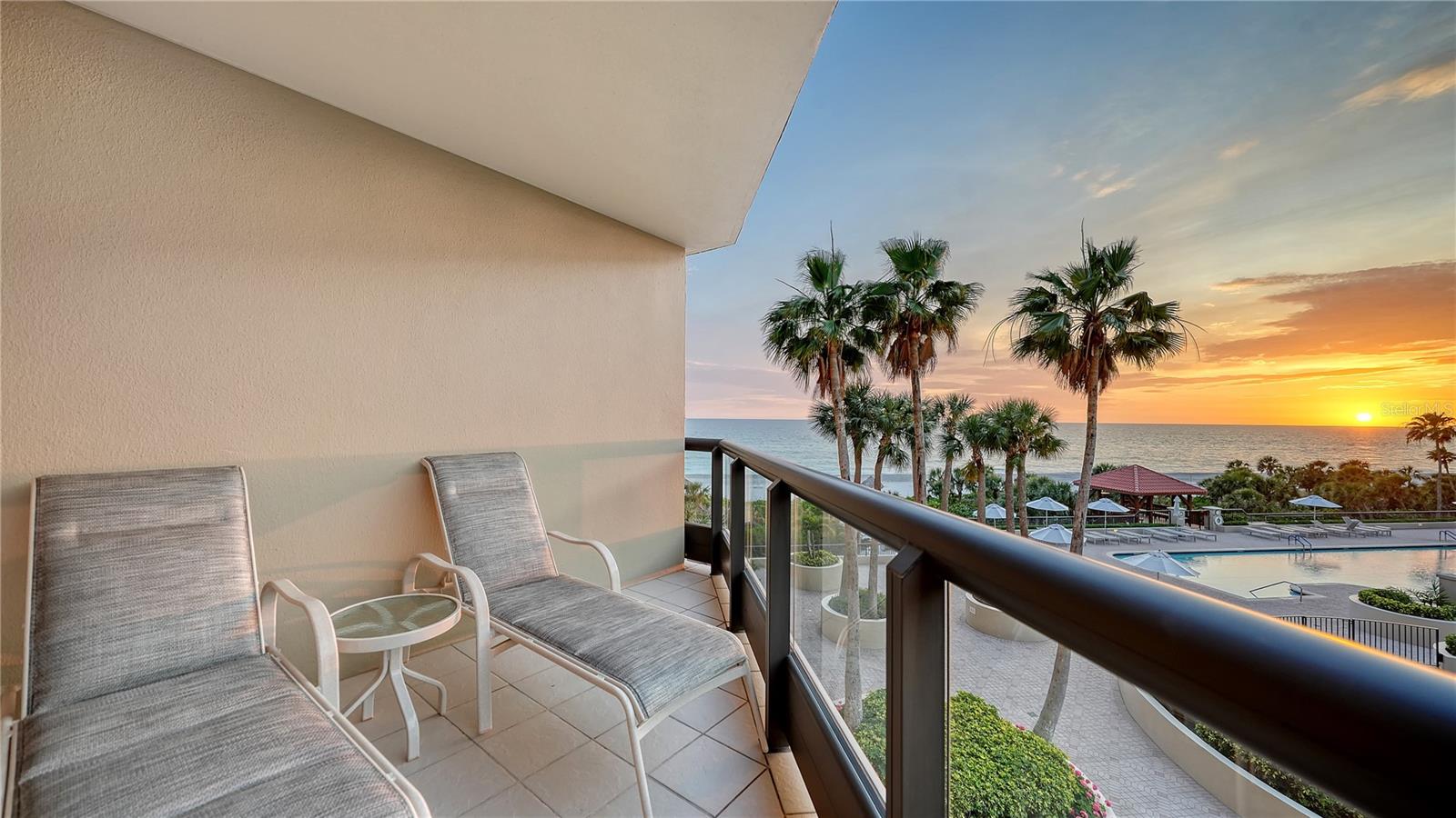 1241 GULF OF MEXICO DR #304, LONGBOAT KEY, FL, 34228
