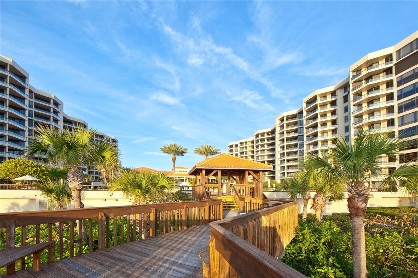 1241 GULF OF MEXICO DR #304, LONGBOAT KEY, FL, 34228