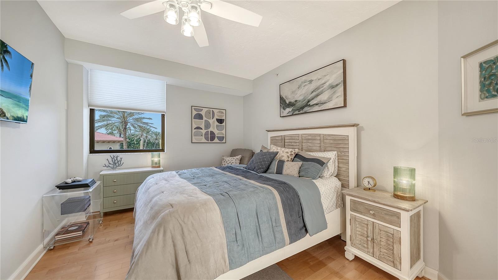 1241 GULF OF MEXICO DR #304, LONGBOAT KEY, FL, 34228