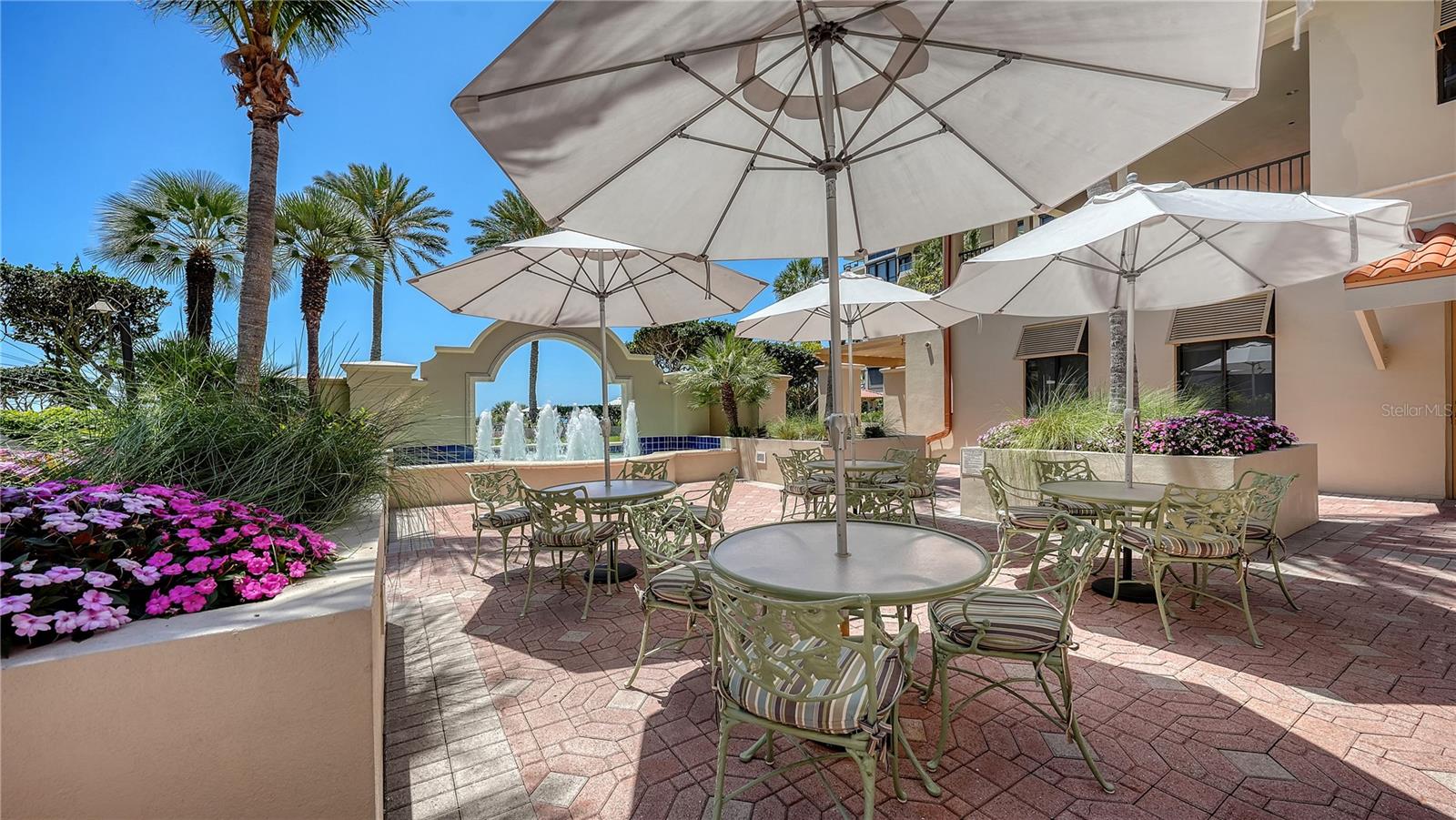 1241 GULF OF MEXICO DR #304, LONGBOAT KEY, FL, 34228
