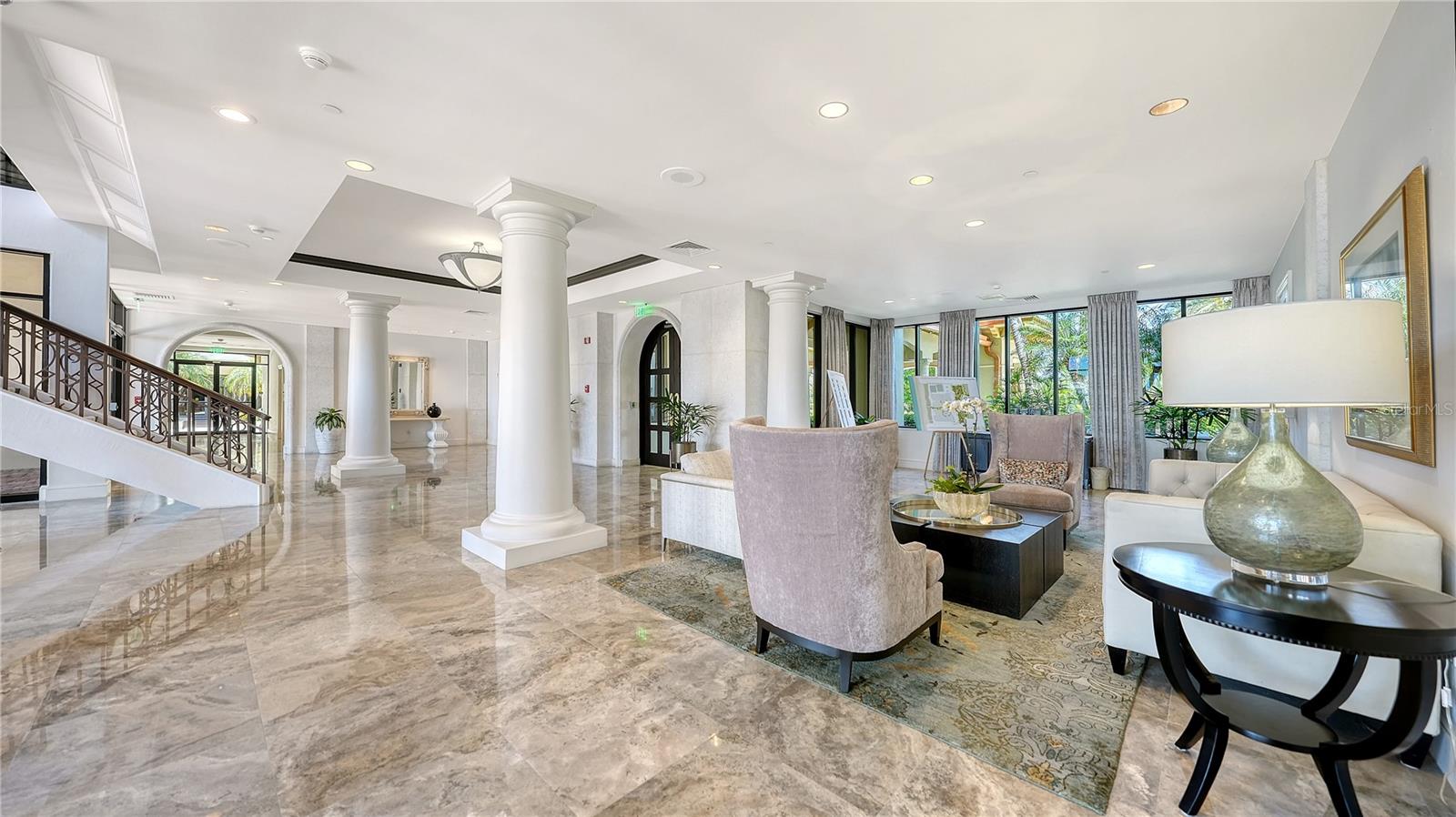 1241 GULF OF MEXICO DR #304, LONGBOAT KEY, FL, 34228