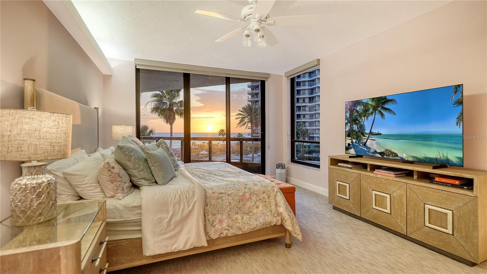 1241 GULF OF MEXICO DR #304, LONGBOAT KEY, FL, 34228