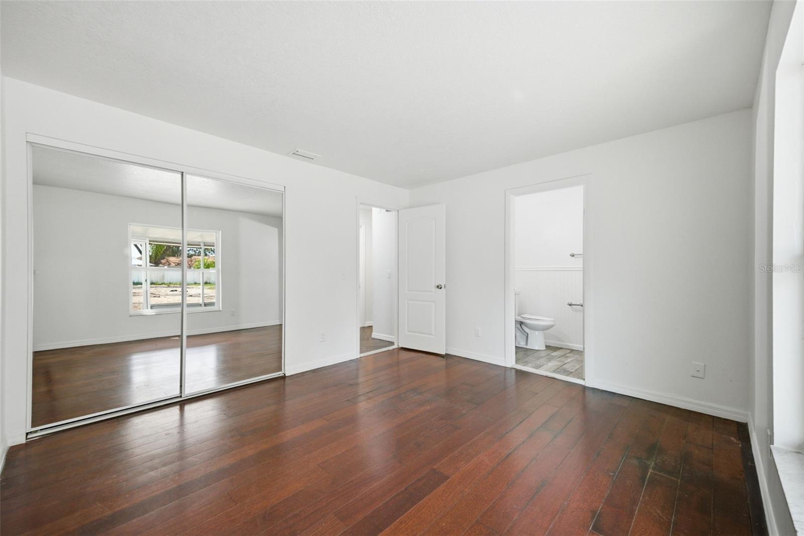 1065 FOXWOOD DR, LUTZ, FL, 33549