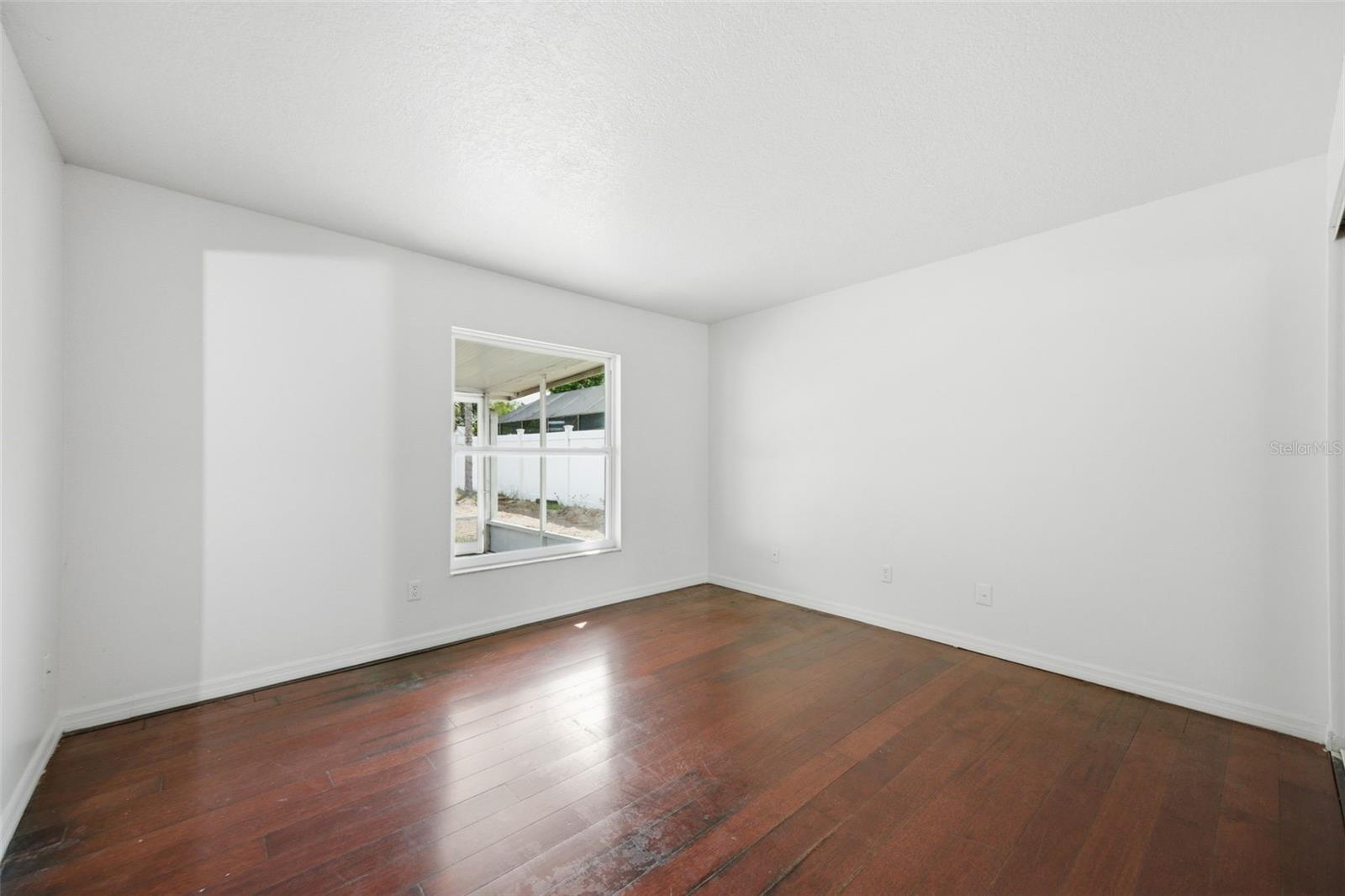 1065 FOXWOOD DR, LUTZ, FL, 33549