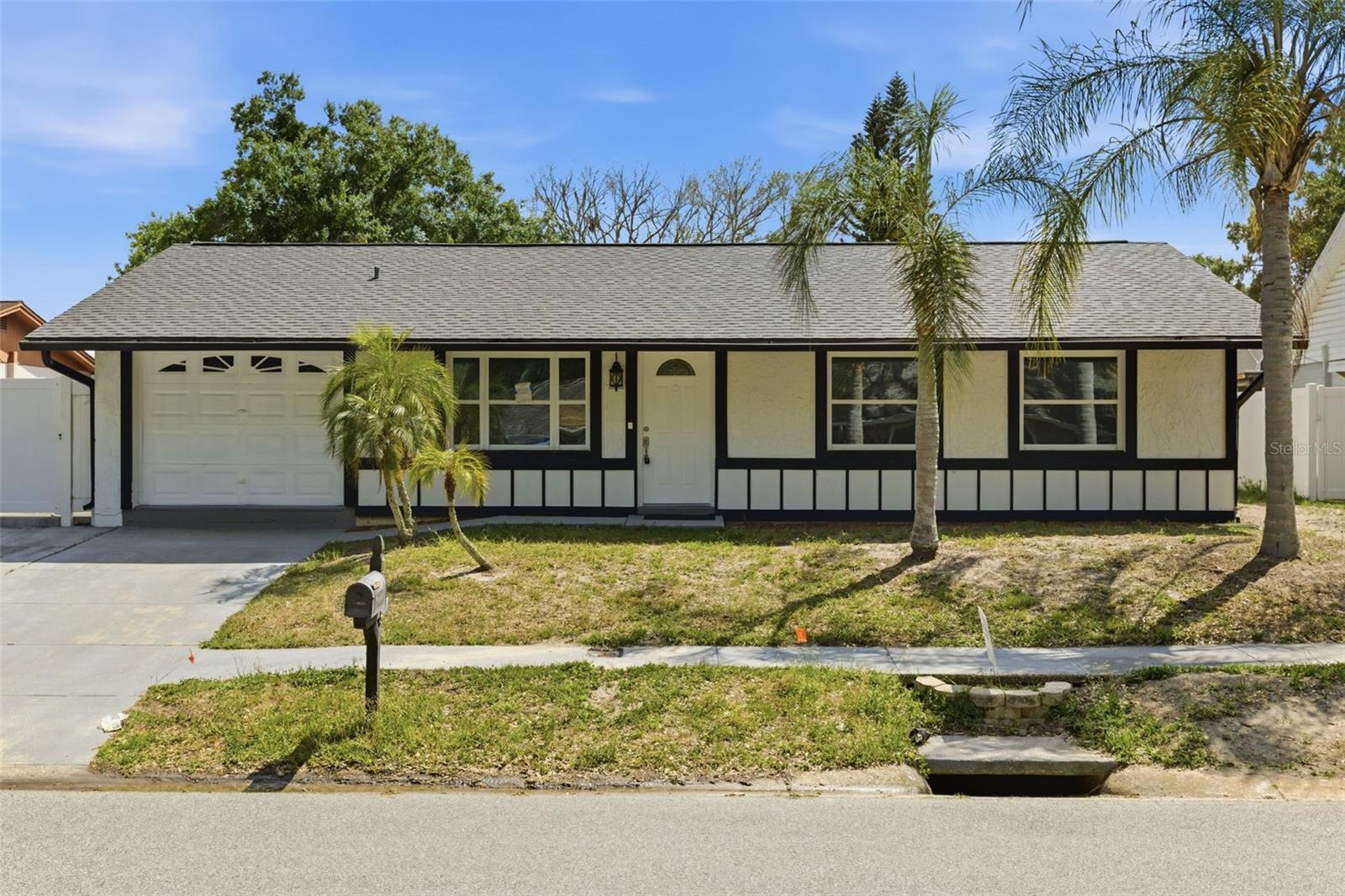 1065 FOXWOOD DR, LUTZ, FL, 33549