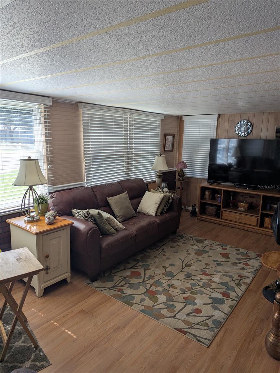 34214 CANAL DR N, PINELLAS PARK, FL, 33781