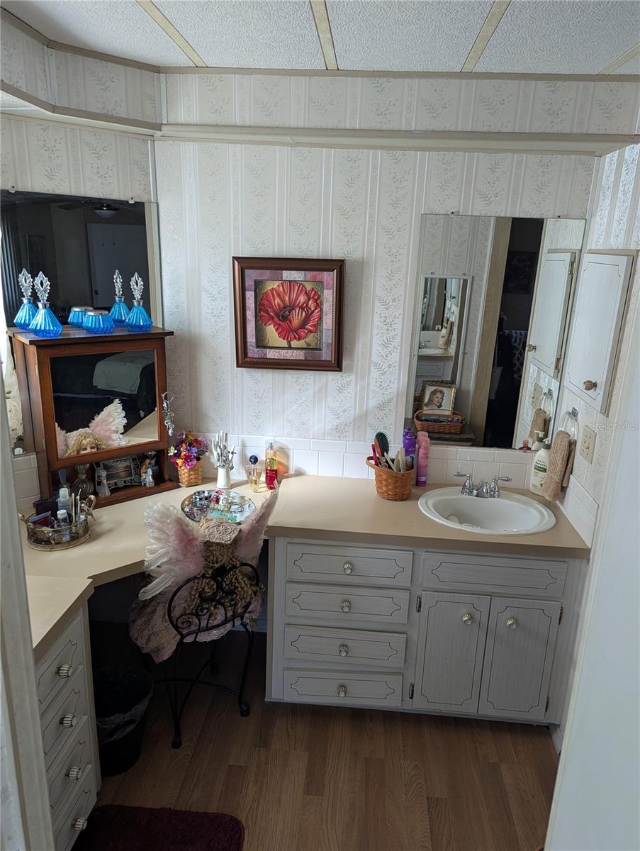 34214 CANAL DR N, PINELLAS PARK, FL, 33781